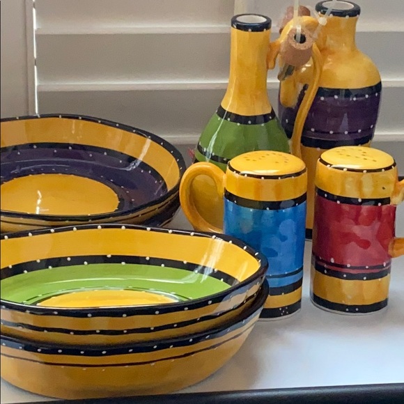 Tabletops Gallery  Bohemian Style Dishes - Picture 1 of 12